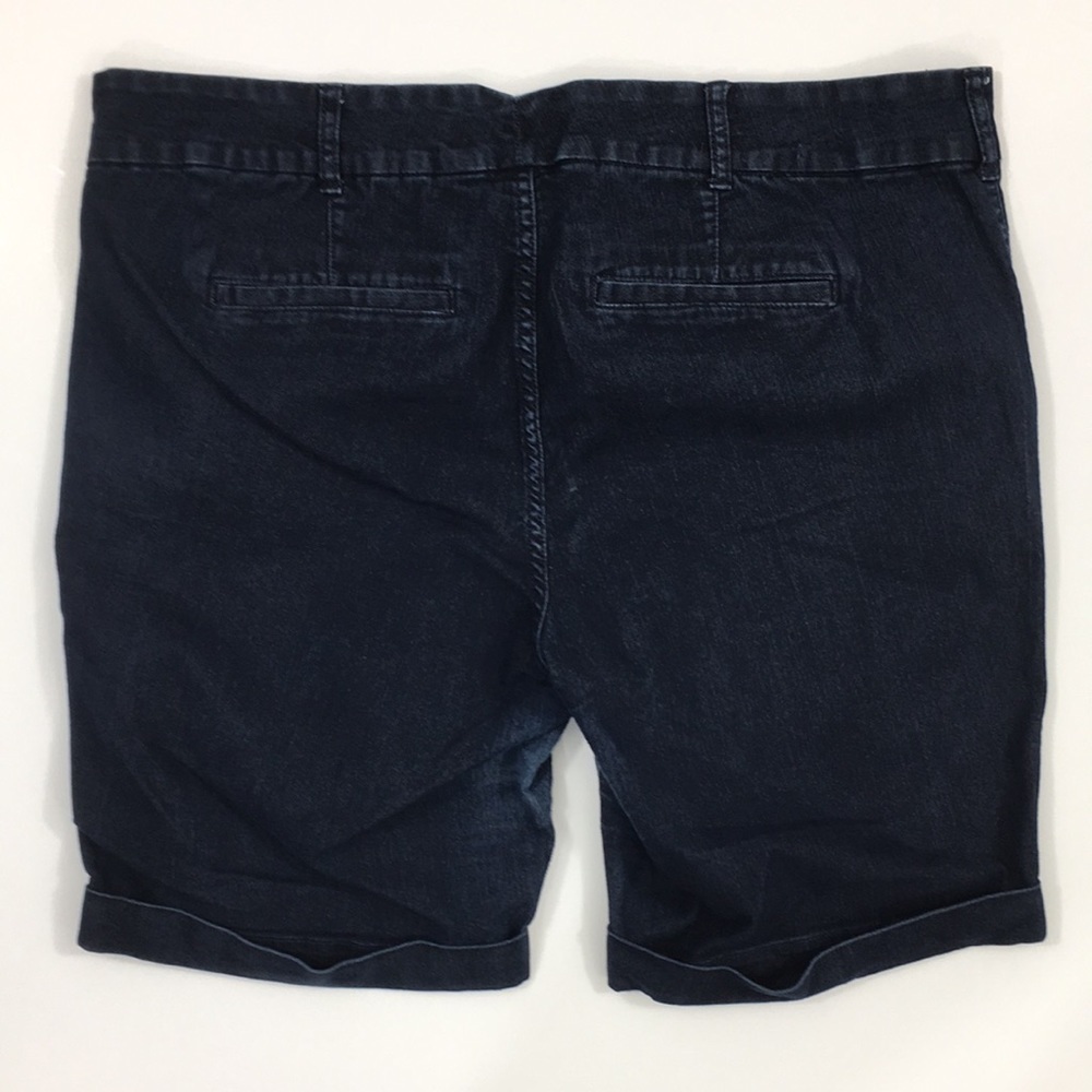 Torrid Denim Jean Shorts Womens 20 Dark Wash‎ Denim Cotton Cuffed - Picture 4 of 13